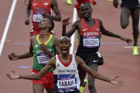 Brit Mo Farah vo finále na 5000 metrov