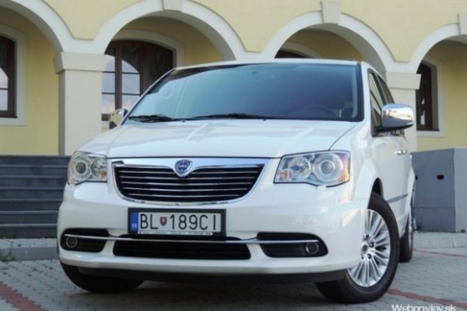 Lancia Voyager 2.8 CRD Gold