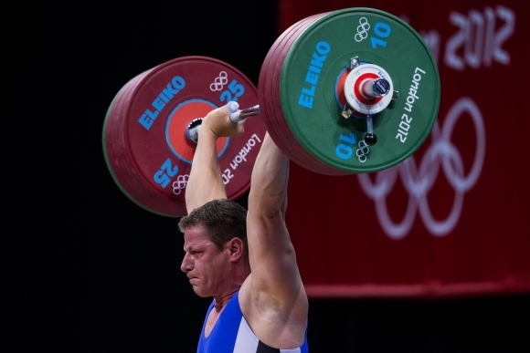 Martin Tešovič vzoprel celkovo 363 kg