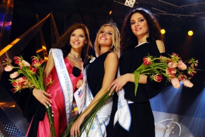Miss Universe 2009 Denisa Mendrejová