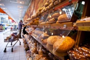 Supermarket potraviny obchod chlieb pecivo
