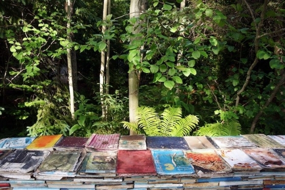 V kanadskom lese rastie Záhrada zanikajúcich kníh