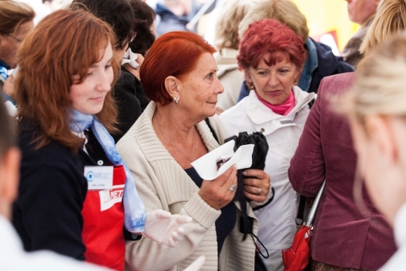 Bratislavčania sa napchávali koláčmi, spravili rek