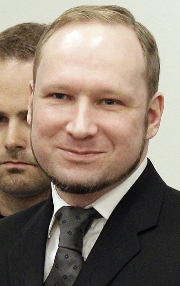 Breivik bol pri vraždení príčetný