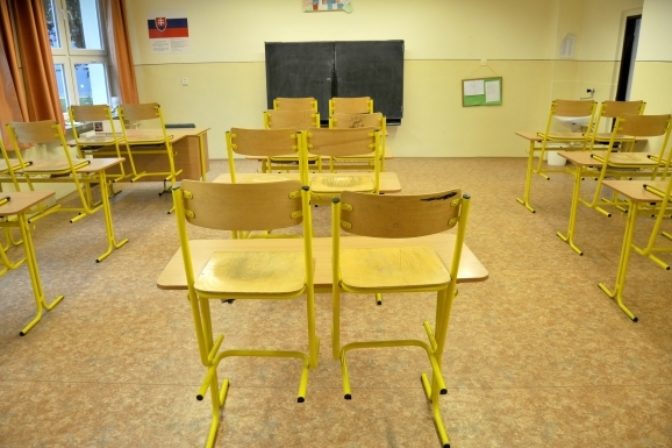 Učitelia štrajkujú