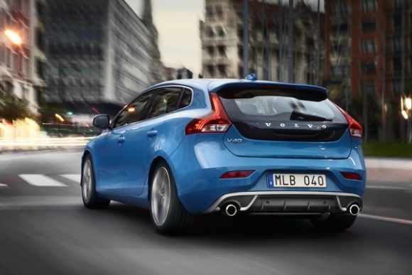 Volvo V40 R Design