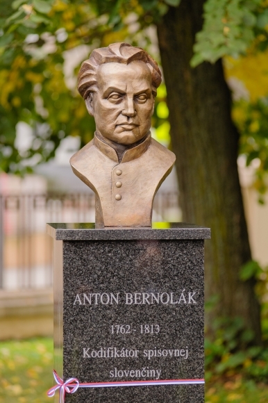 Anton Bernolák ma v Martine bustu