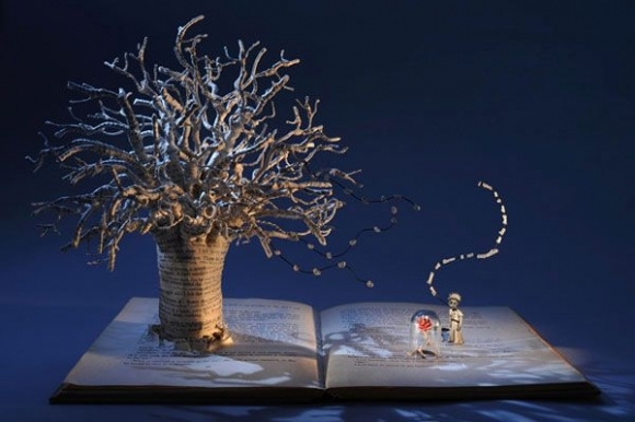 Umelkyňa tvaruje krehké rozprávkové príbehy z kníh