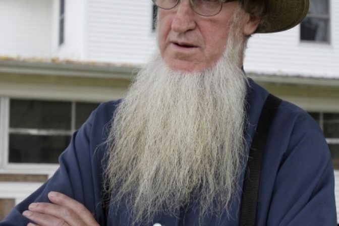 V USA odsúdili holičov Amišov, strihali im brady