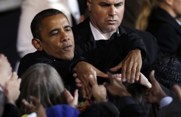 Barack Obama zavŕšil kampaň slzami