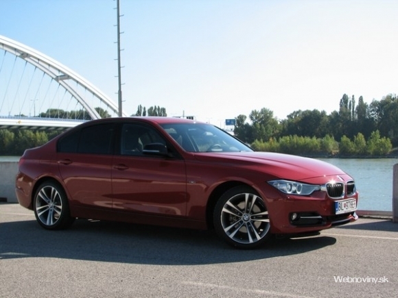 BMW 320d (F30)