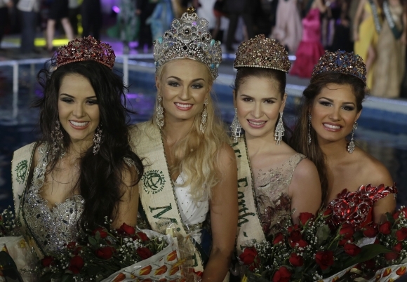 Filipíny hostili Miss Earth 2012