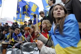 Opozícia na Ukrajina opäť vyšla do ulíc