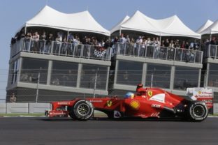 Sebastian Vettel titul v USA nepotrvdil