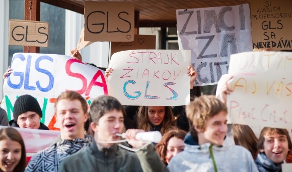 Štrajk podporujú aj študenti