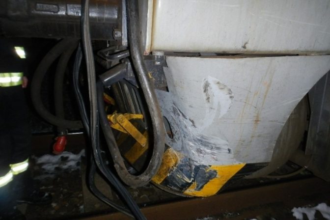 Zrážka vlaku a auta pri Trnave