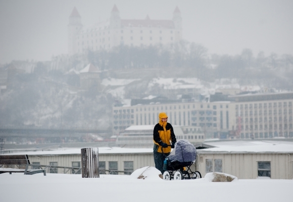 Bratislava zažila snehovú kalamitu