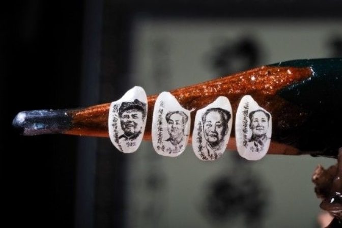 Portréty na zrnkách ryže