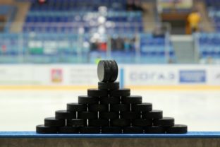 Puky_hokej