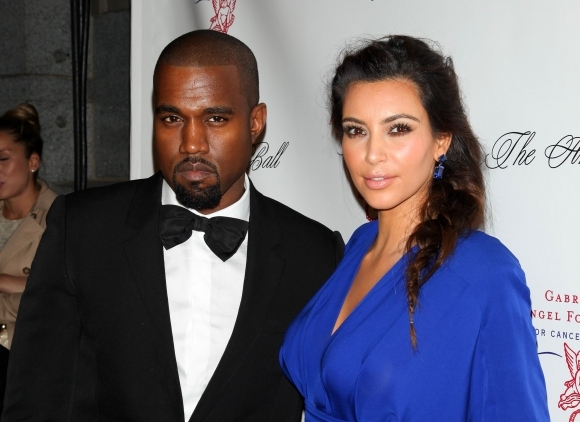 Sprava: Kim Kardashian a Kanye West