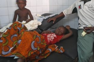Tlačenica v Abidjane zniesla zo sveta deti i dospe