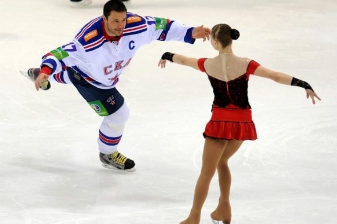 V KHL sa súťažilo v krasokorčuľovaní