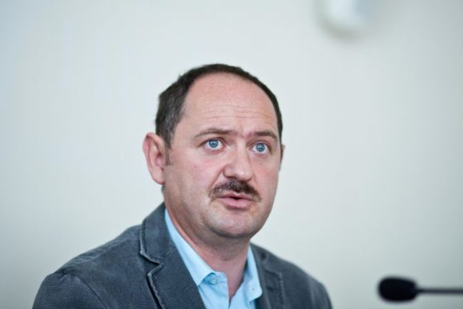 Zsolt Simon
