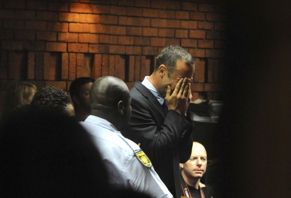 Oscar Pistorius čelí súdu