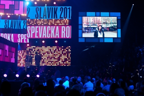 Slávik 2012