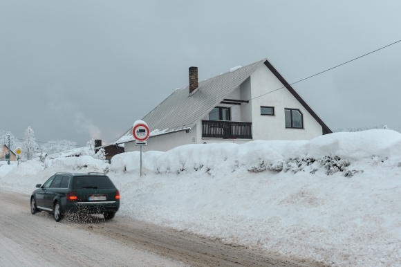 Sneh odrezal oravské obce od sveta