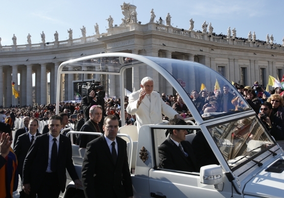 Veriaci sa lúčia so Svätým Otcom vo Vatikáne