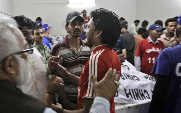 Pakistanom otriasli výbuchy