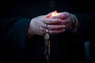 Slovensko si pripomenulo Sviečkovú manifestáciu