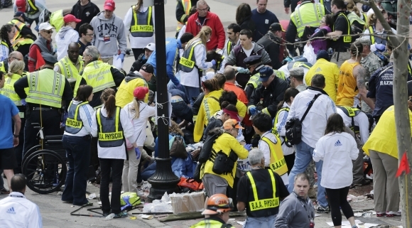Výbuchy počas Bostonského maratónu