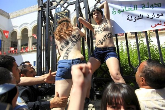 Femen, tunisko, feministky