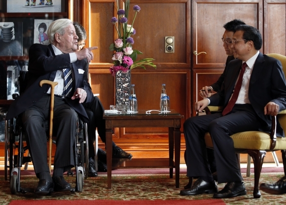 Helmut Schmidt, Li Kche čchiang
