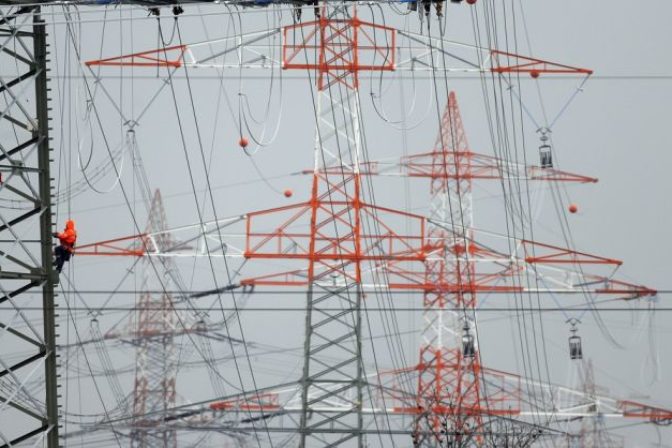 Elektrické vedenie elektrina