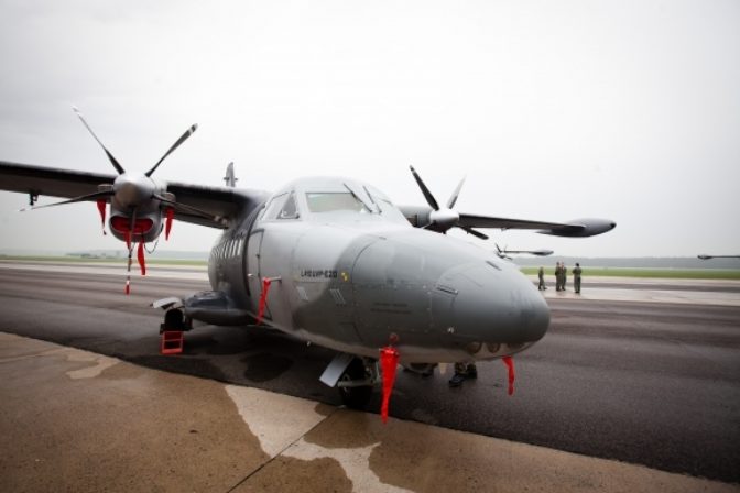 Predstavenie lietadiel L 410
