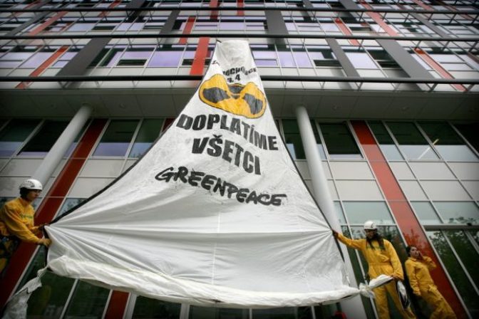 Protest Greenpeace dostavba Mochovce