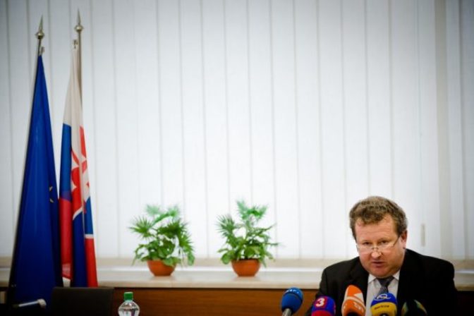 Šéf Úradu pre reguláciu sieťových odvetví Jozef Holjenčík ÚRSO