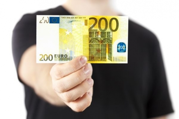 200_eur