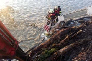 Bolo vo vode niekoľko týždňov