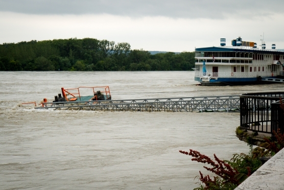 Dunaj má dosiahnuť viac ako 10 metrov