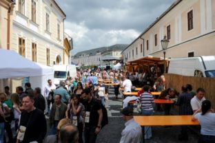 Jarný vínny festival