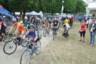 Na Župnej dvadsiatke štartovali stovky cyklistov