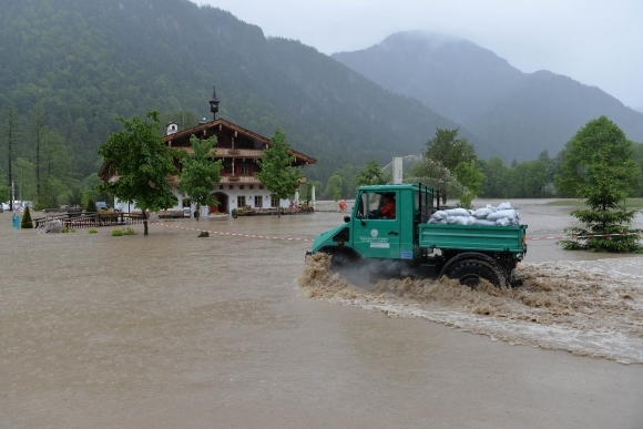 Voda zaplavila aj Rakúsko