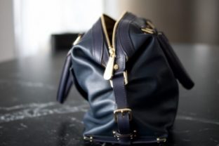 Zlodeji ukradli kabelku za takmer 7000 eur