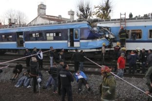 Zrážka vlakov v Argentíne