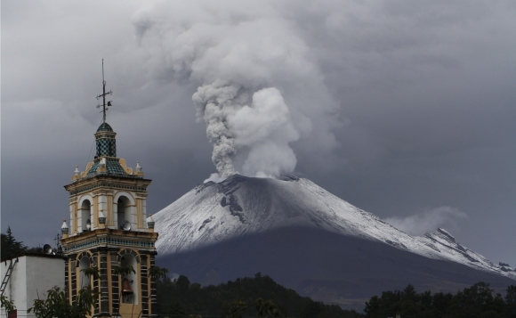 Popokatépetl ožila
