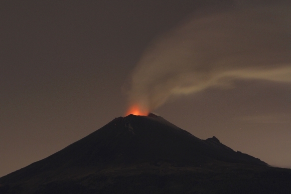 Popokatépetl ožila